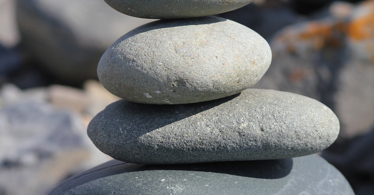 God’s Wrath and Mercy: Balancing Justice – Nahum 1:2-8 – Unveiling the Divine Balance of Judgment and Compassion God’s Wrath and Mercy: Balancing Justice – Nahum 1:2-8 – Unveiling the Divine Balance of Judgment and Compassion