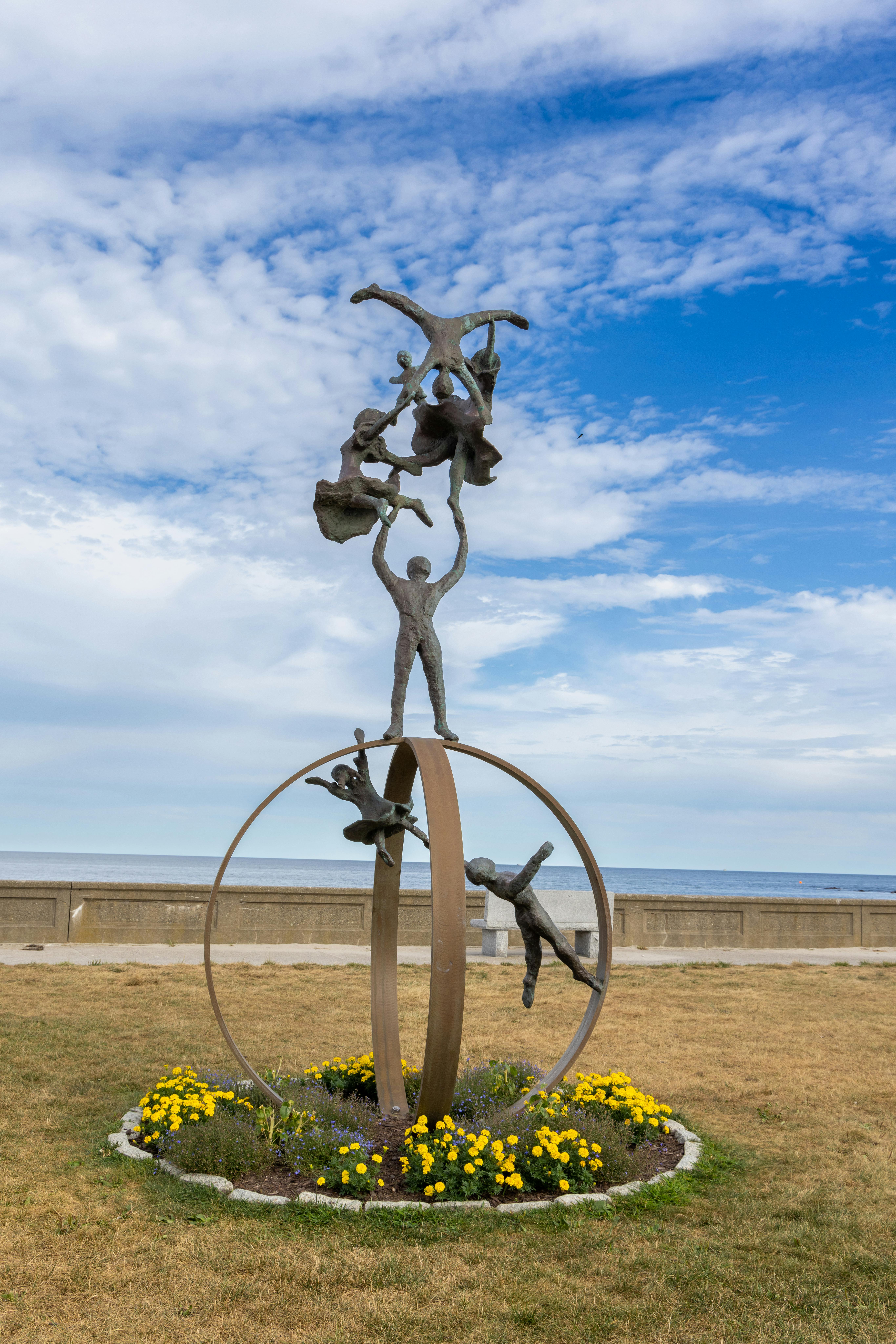 What are the downsides to a metal shed?