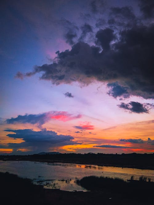 Бесплатное стоковое фото с вечер, вечер-небо, вид на закат