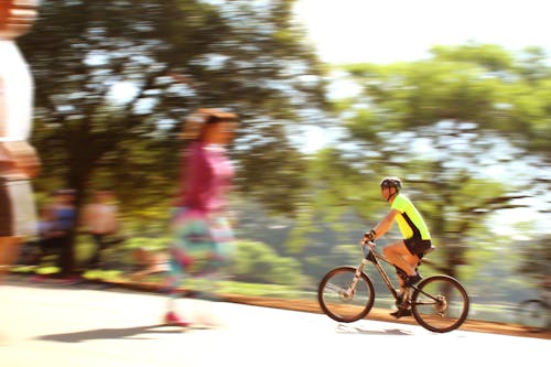 Безкоштовне стокове фото на тему «bicicleta, parque, велосипед»