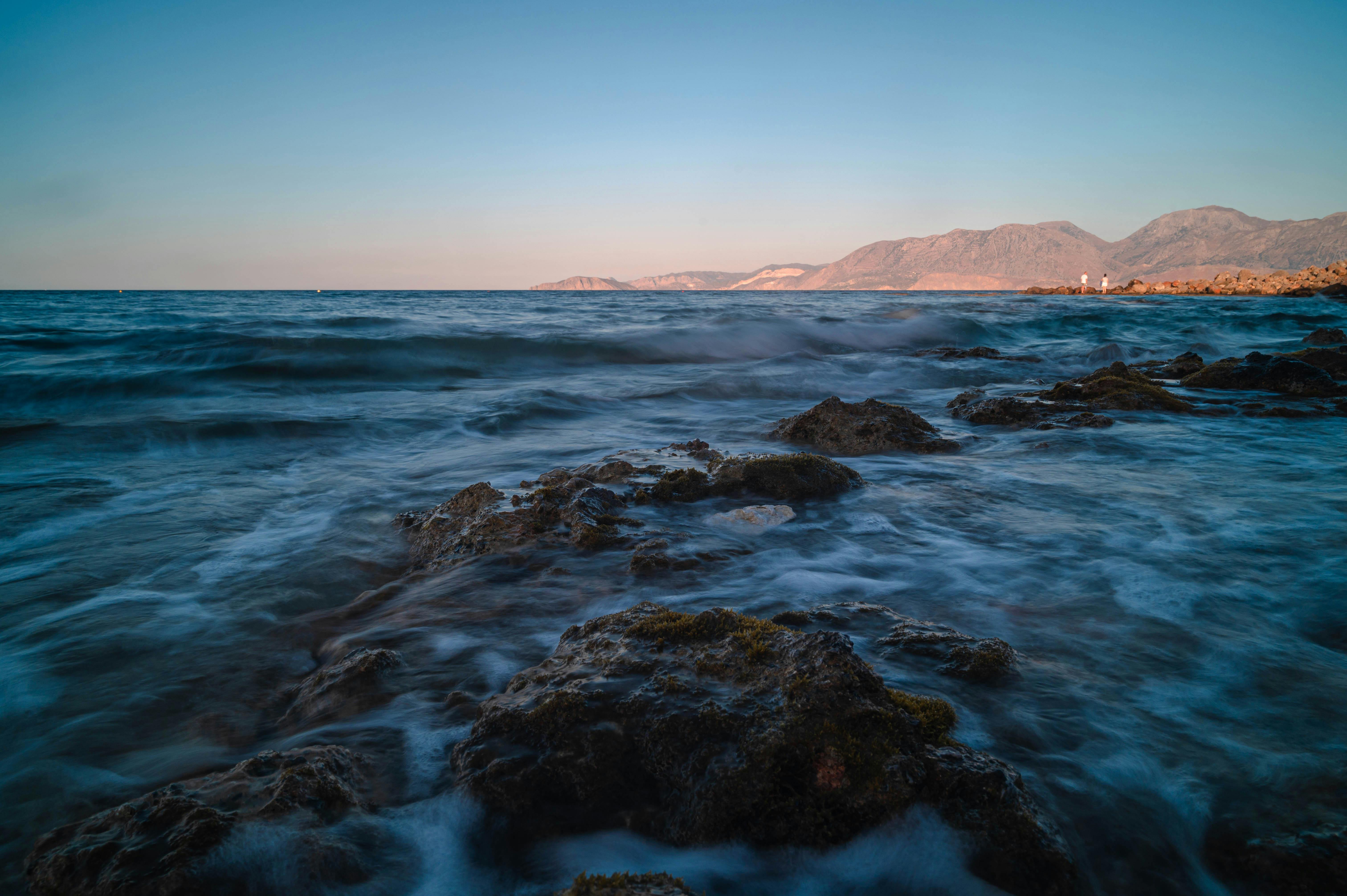 A More Troubling Picture of Sea Level Rise Is Coming into View — Photo by Lu Zhao on Pexels