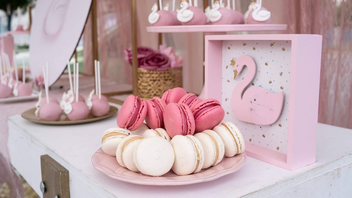 National Cookie Day 2026 — Free Cookie Deals (Dec 4)