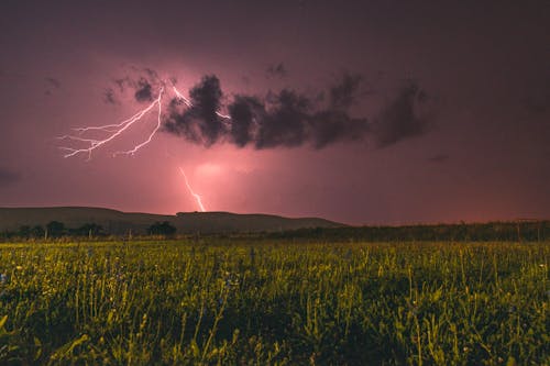 조명 폭풍 구름 밤의 무료 스톡 사진