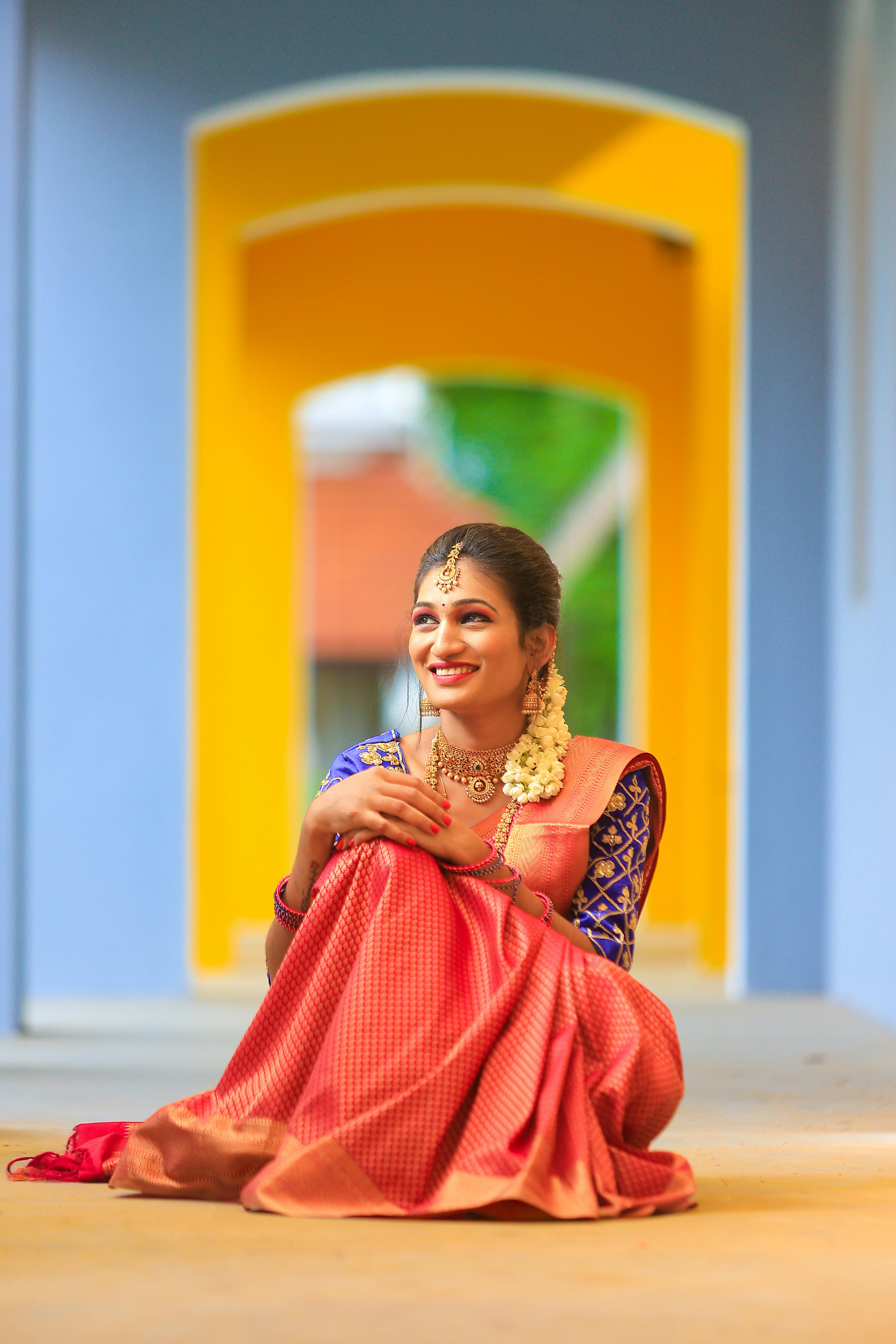 Indian Traditional Beautiful Young Girl Saree Stock Photo 766879120 |  Shutterstock