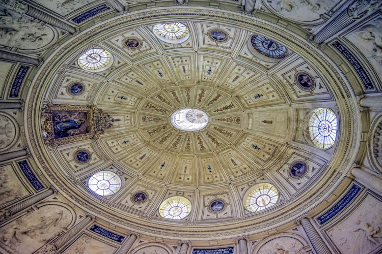 Elliptical Ceiling