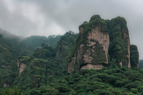 Gratis stockfoto met archeologische vindplaats, berg, berg klif