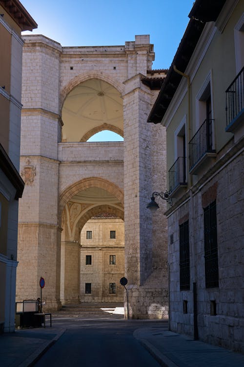 Free The Iglesia De San Benito in Spain Stock Photo