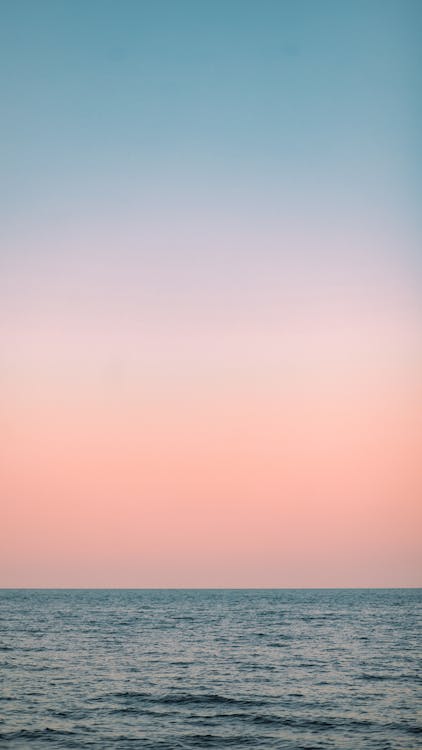 Ocean during Sunset · Free Stock Photo