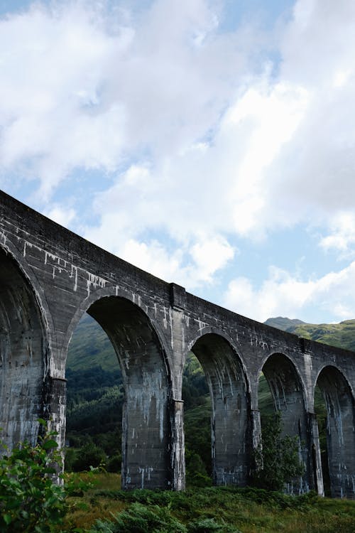 Fotobanka s bezplatnými fotkami na tému glenfínnanový viadukt, kopce, most