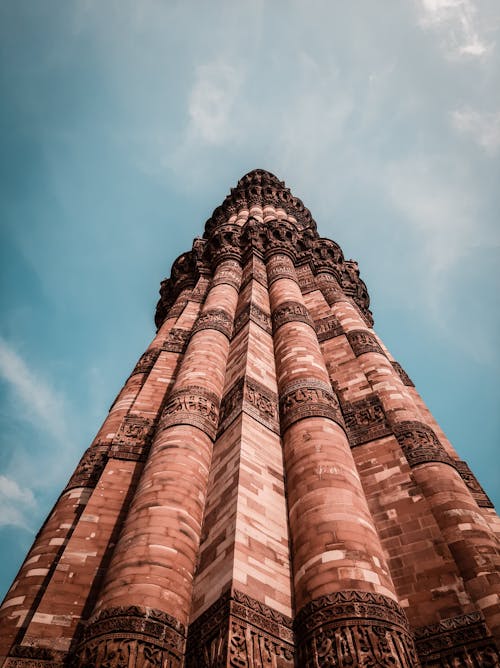 Δωρεάν στοκ φωτογραφιών με qutub minar, αρχιτεκτονική, γαλάζιος ουρανός
