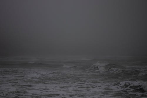büyük dalgalar, dalgalar, deniz içeren Ücretsiz stok fotoğraf