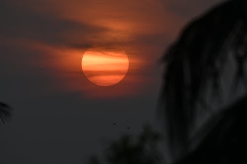 ドラマチックな空, 夕暮れ, 太陽の無料の写真素材