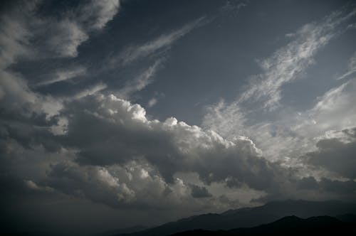Gratis lagerfoto af himmel, hvide-skyer, skyet Lagerfoto