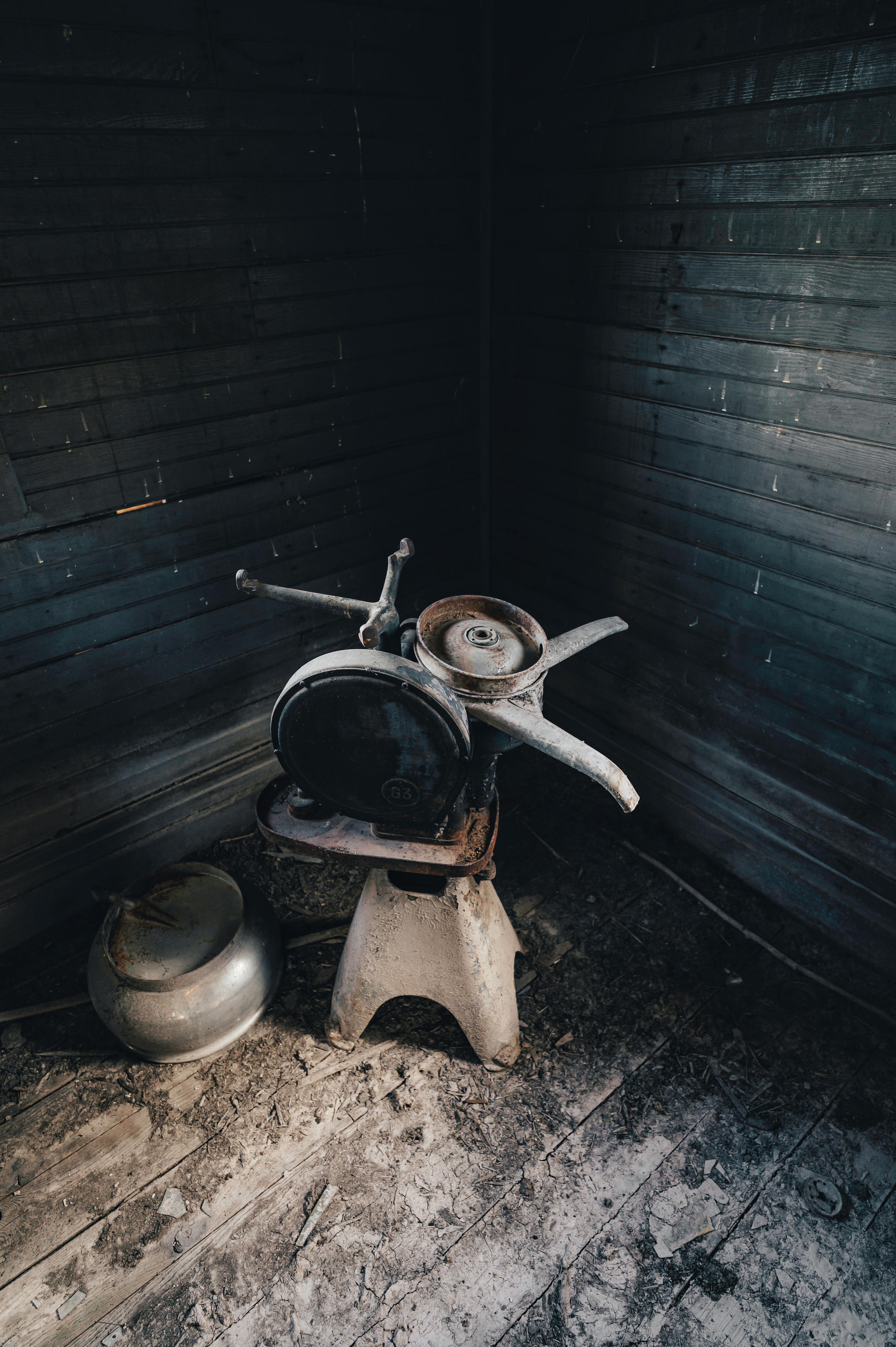 Vintage Rusted Kitchen Utensils in a Barn · Free Stock Photo