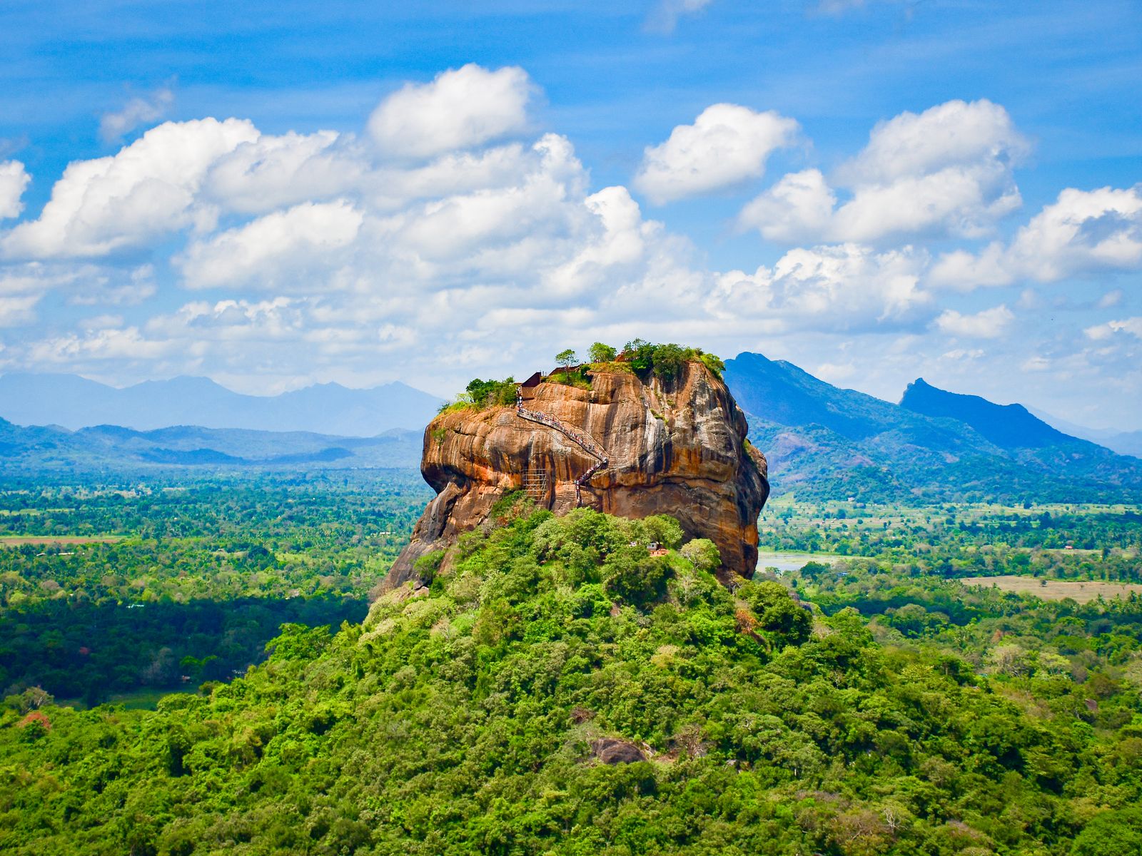 Sri Lanka 5 Nights 6 Days Tour Package