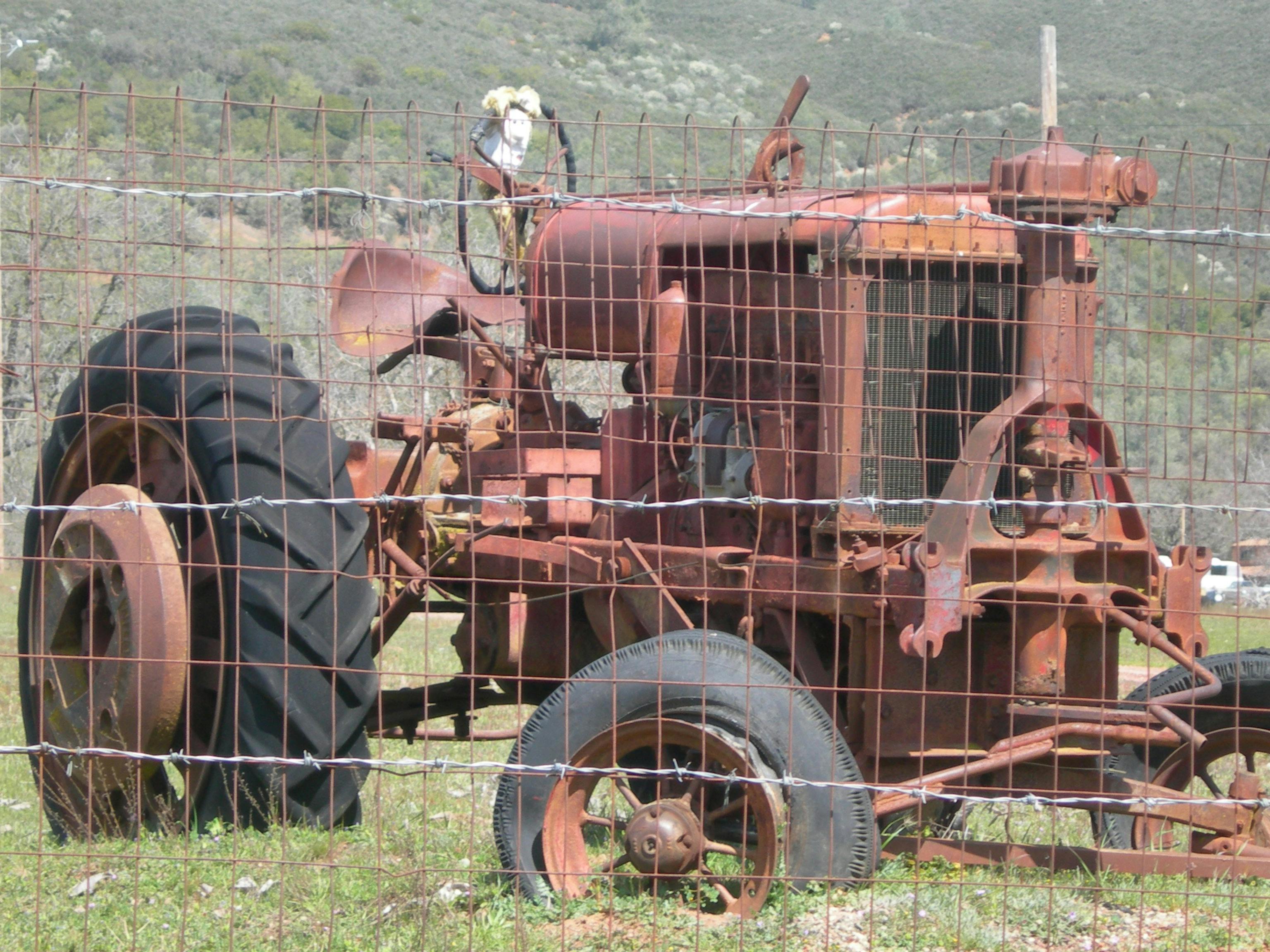 Free stock photo of fence, old, tractor