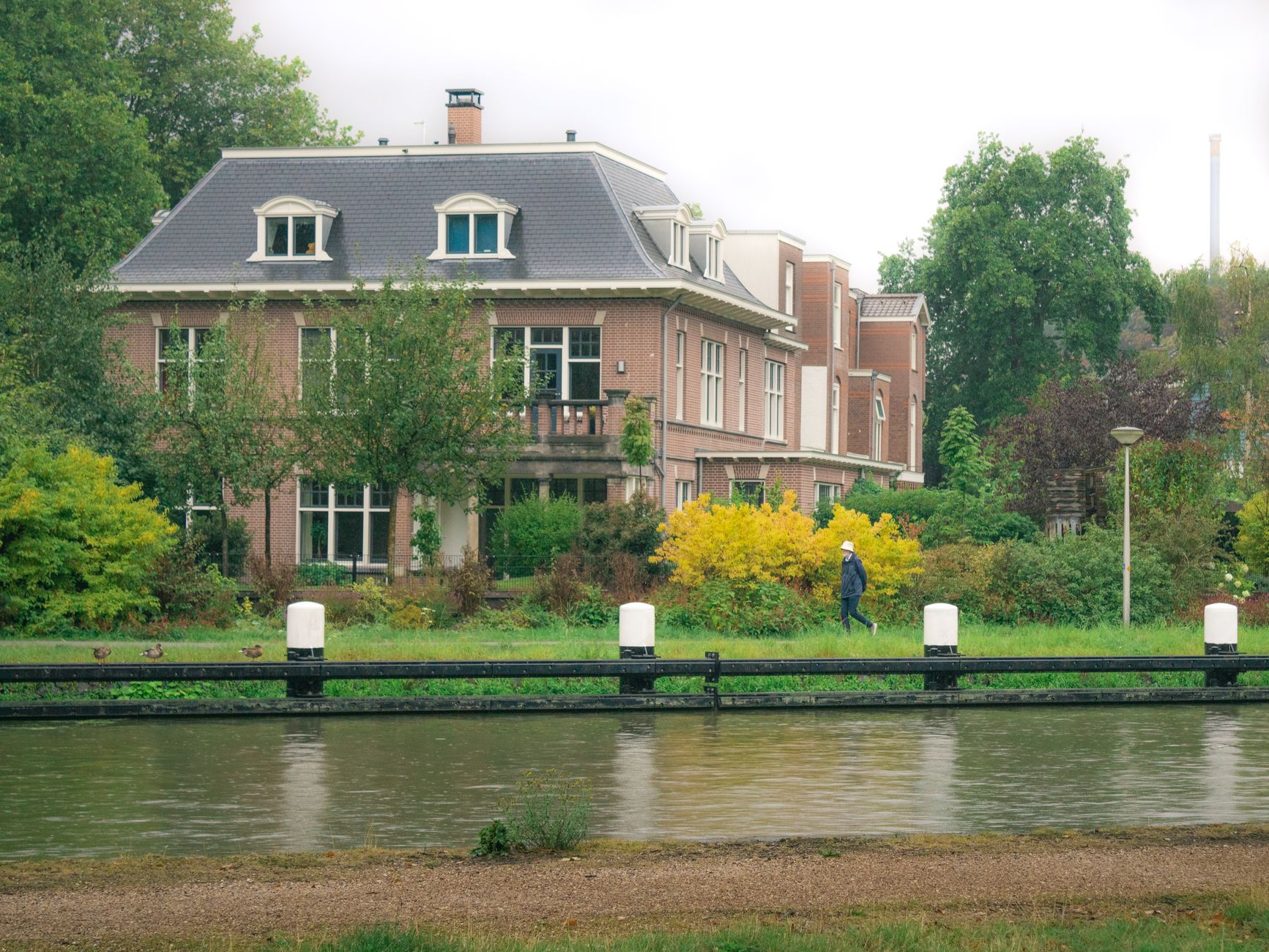 Minister roept Zuid-Holland op bouwregels te wijzigen