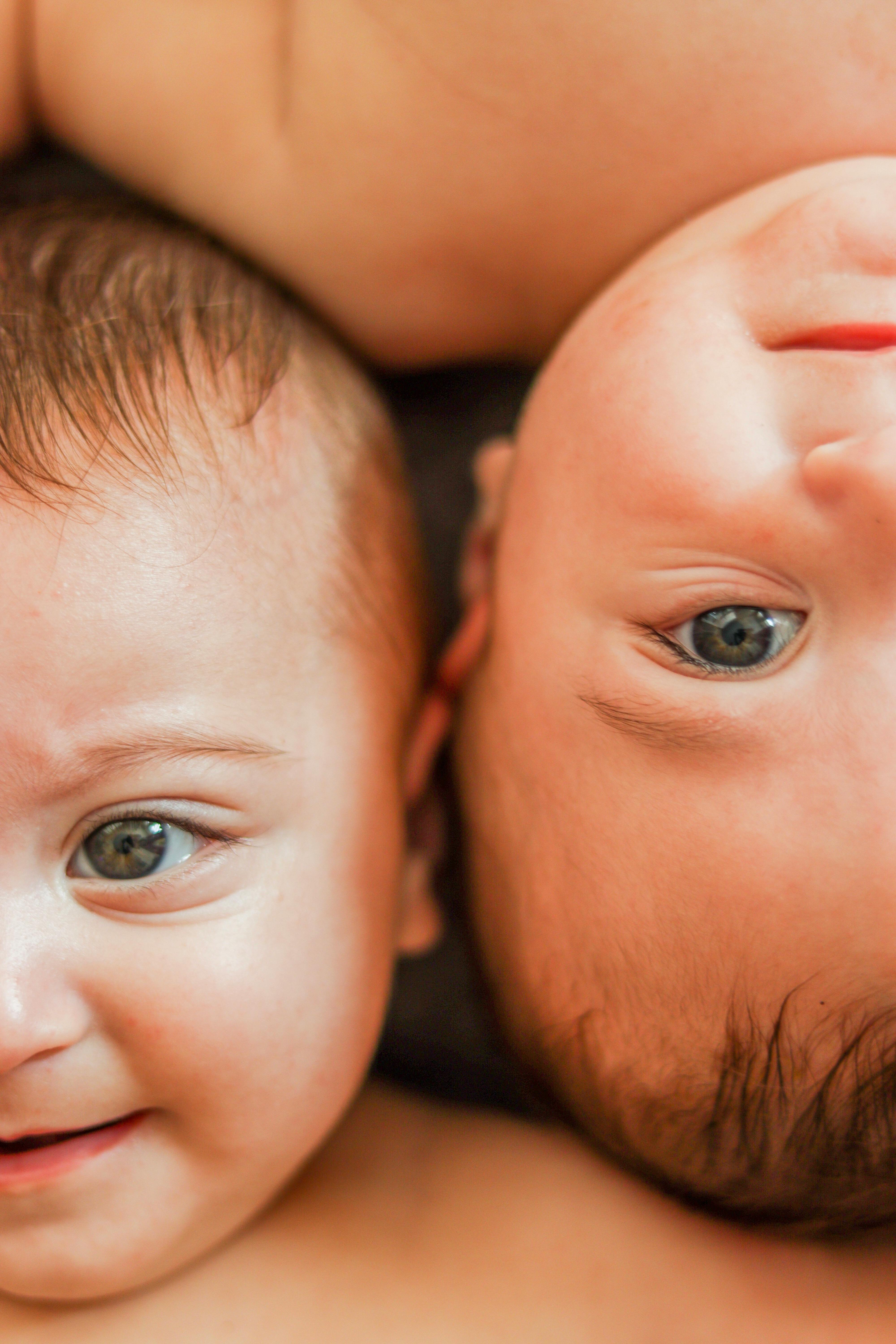 Twin Babies Photos Download The BEST Free Twin Babies Stock Photos  HD  Images