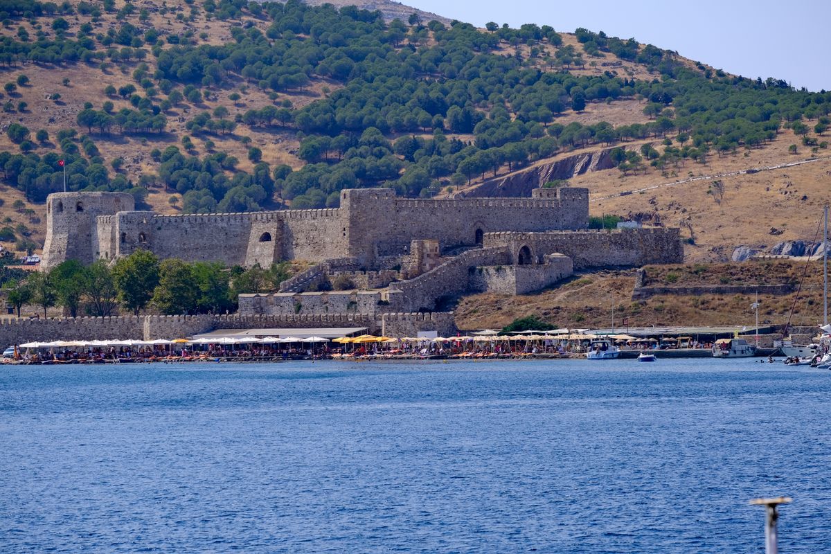 Bozcaada — The island of wind, vines and calm. (2)