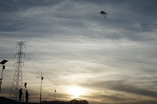 Gratis lagerfoto af atardecer, personer