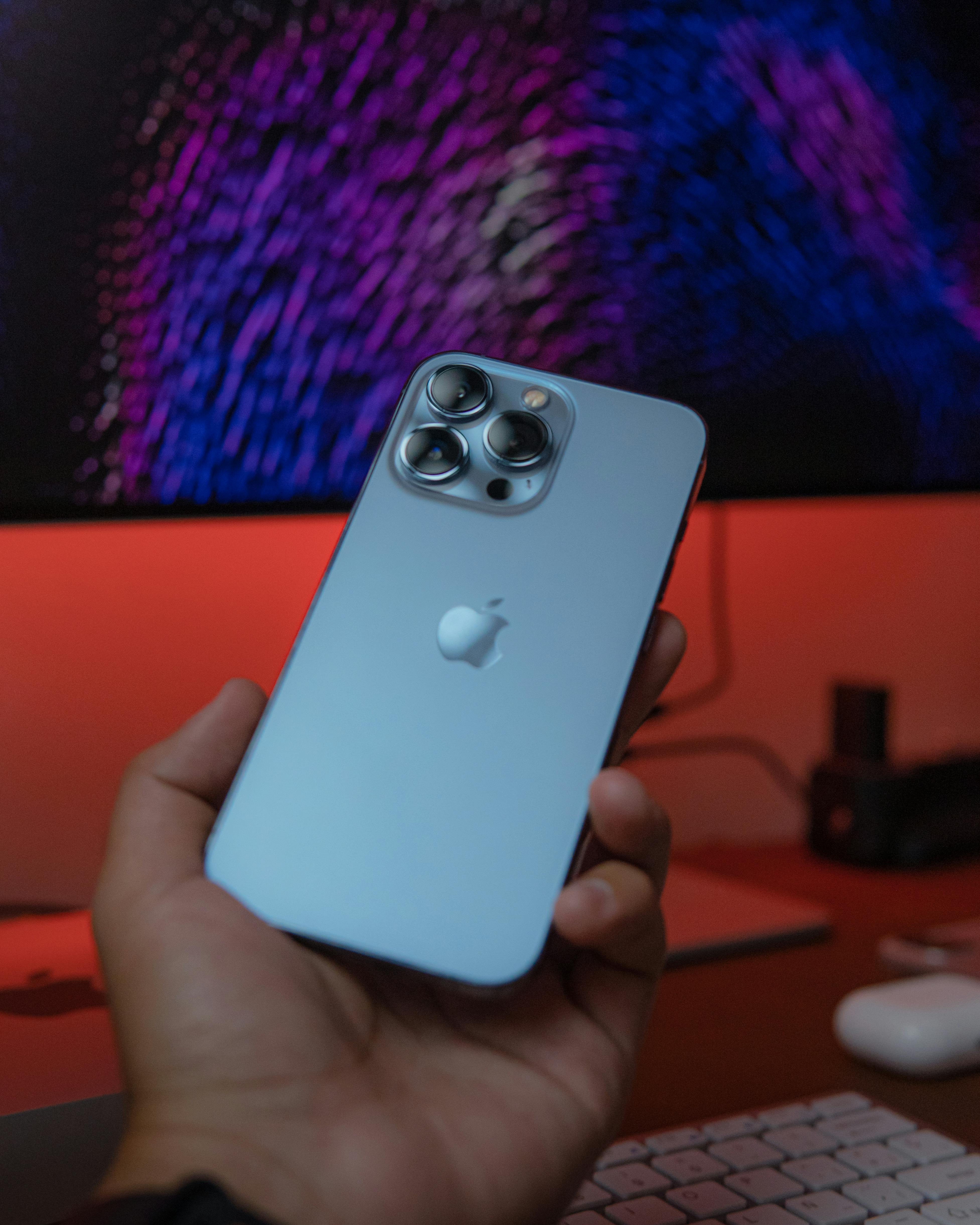 新一代iPhone SE惊艳亮相！最新功能配置与价格曝光