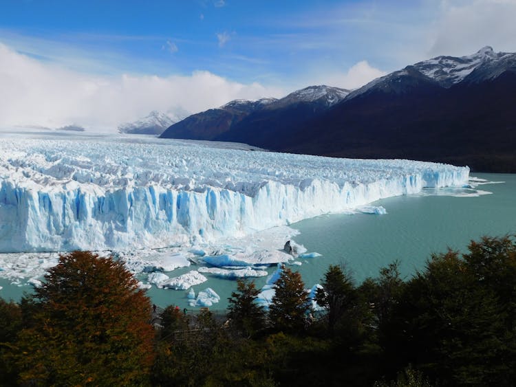 Perito Moreno Glacier, Los Glaciares, Santa Cruz, Argentina 