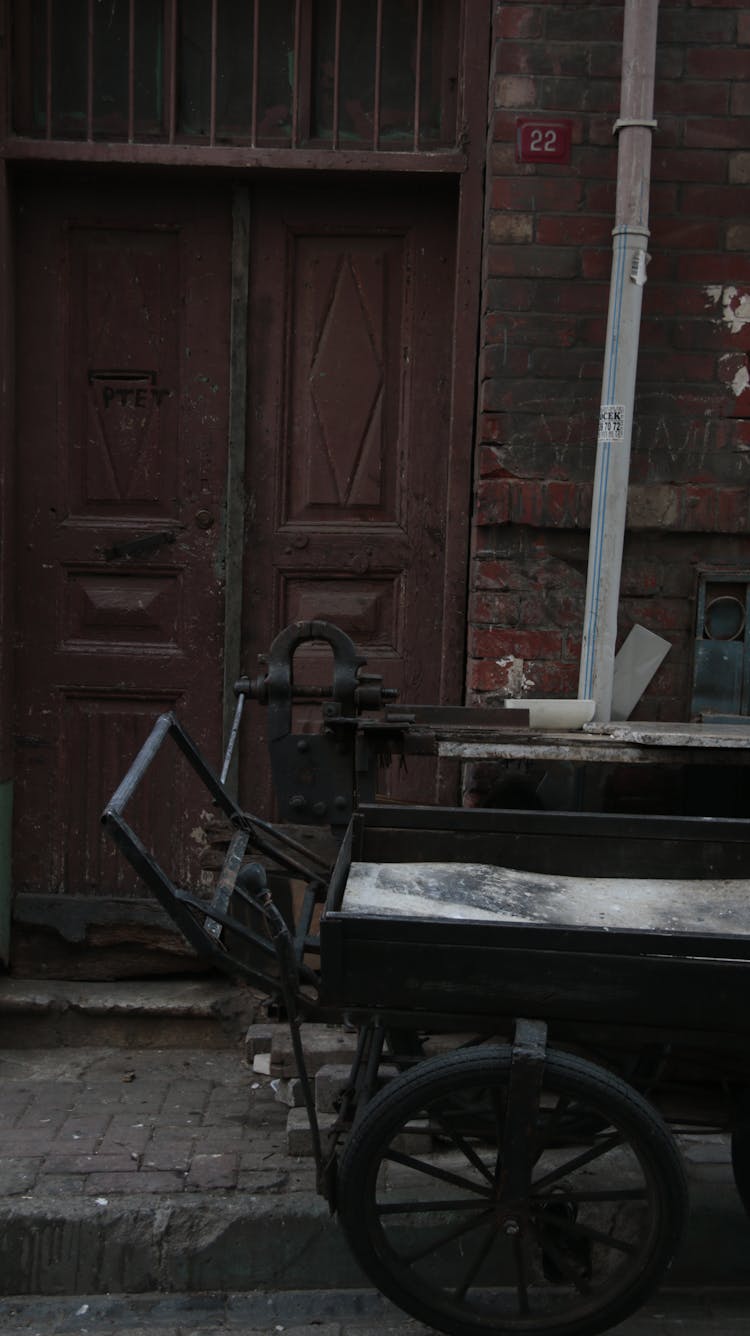 Abandoned Shabby Trailer Cart 