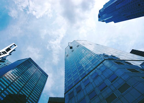 Foto profissional grátis de arquitetura contemporânea, arranha-céu, exterior do edifício