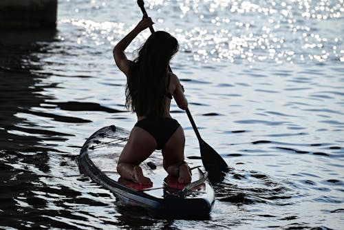 คลังภาพถ่ายฟรี ของ paddleboarding, คุกเข่า, น้ำ