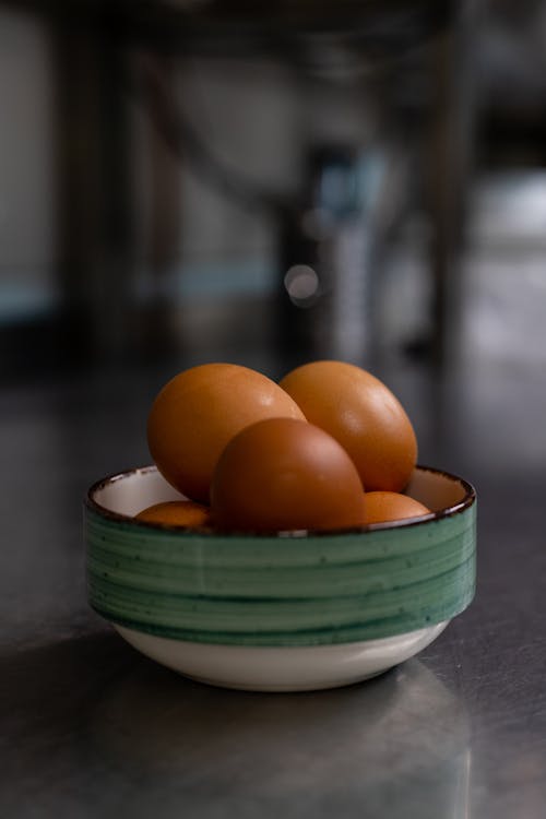 Free Orange Fruits in Blue and White Ceramic Bowl Stock Photo