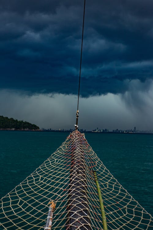 balkon, deniz, deniz aracı içeren Ücretsiz stok fotoğraf