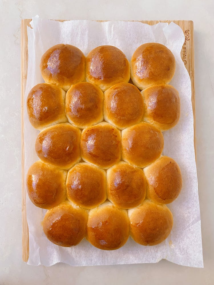 Overhead Buns On A Woooden Tray 