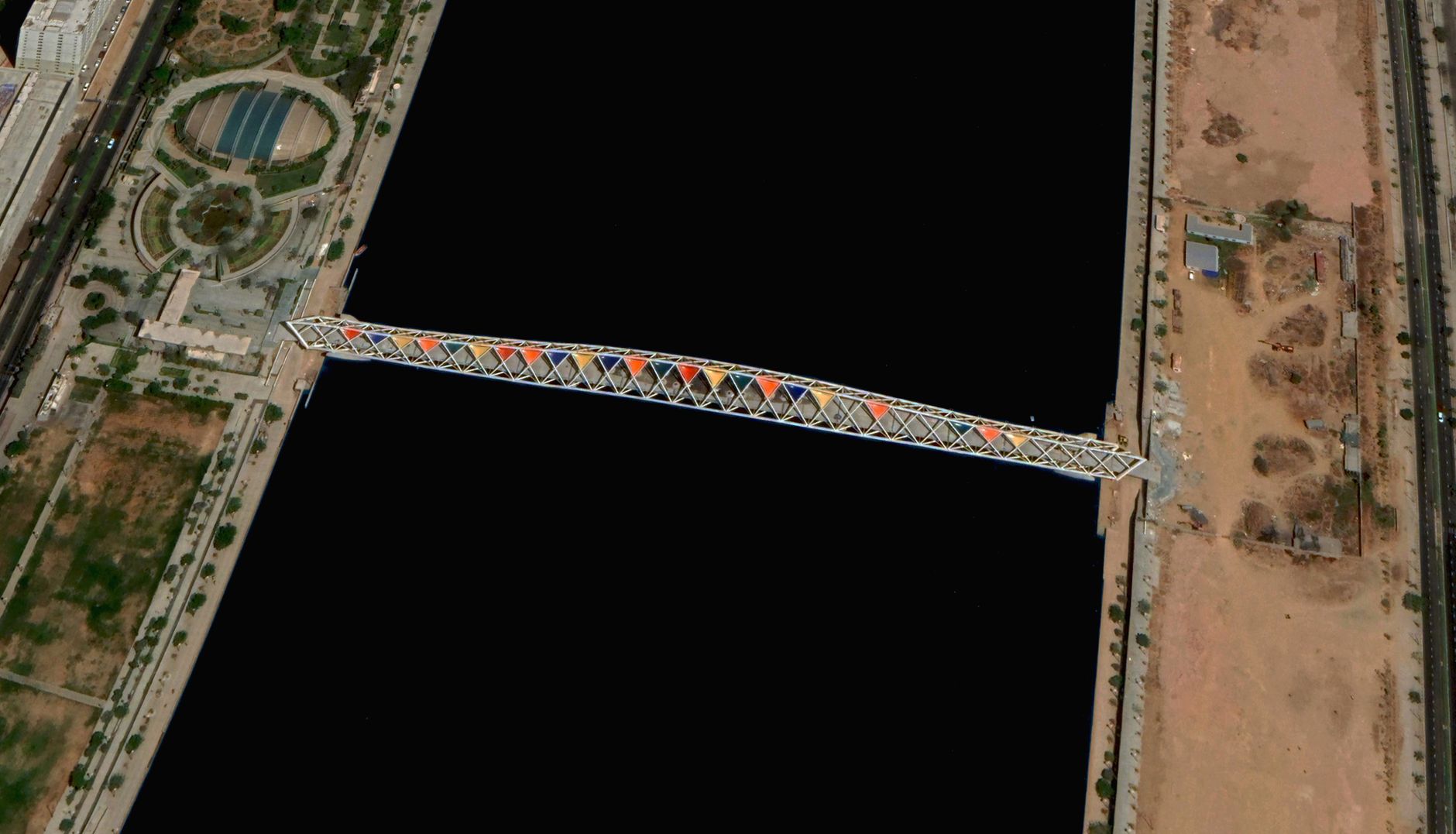 Aerial view of the Atal Bridge crossing the Sabarmati River in Ahmedabad, Gujarat.