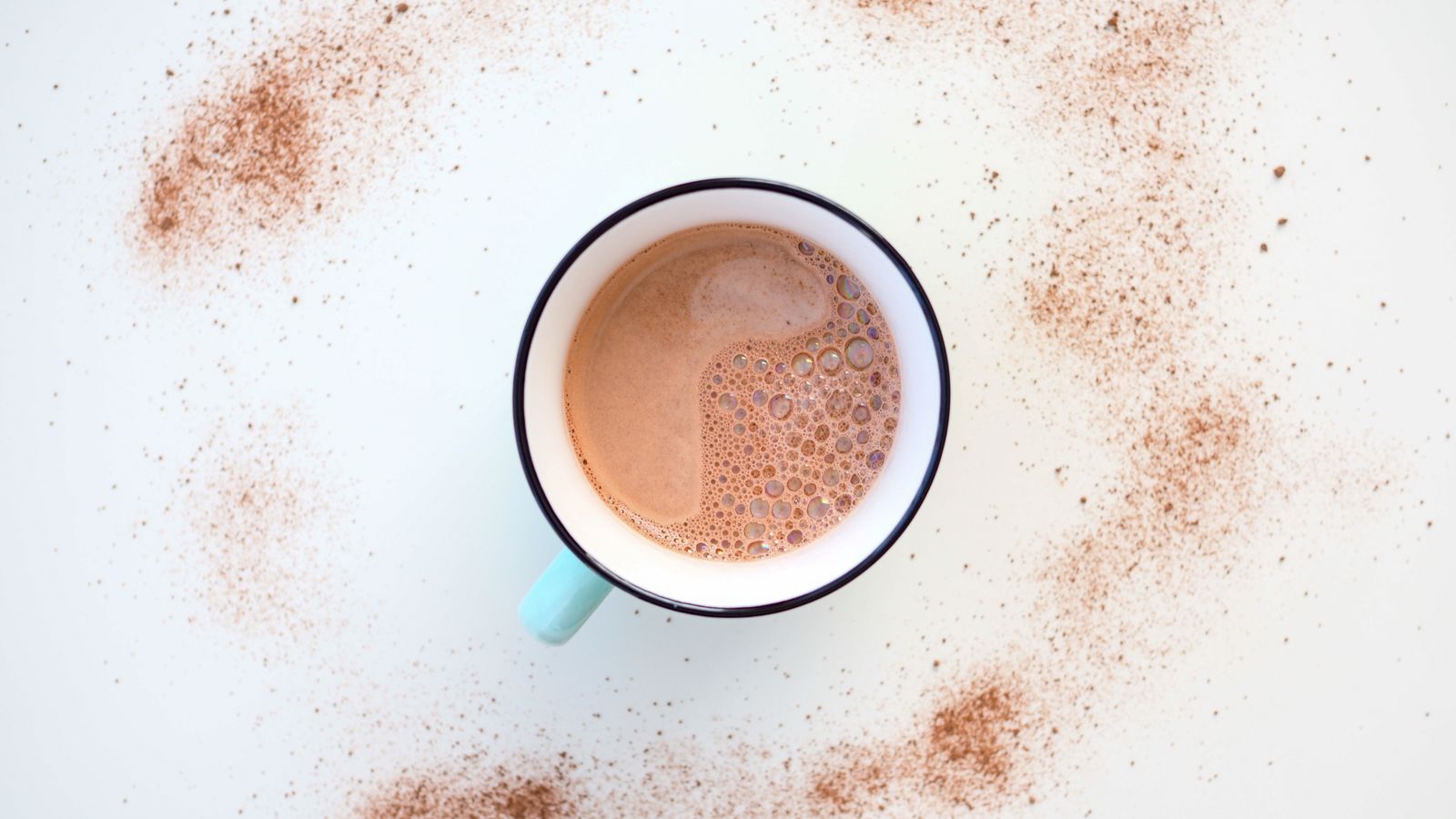 Hot Chocolate and Winter Drinks for UAE Offices: Cocoa, Sahlab and the November–March Season