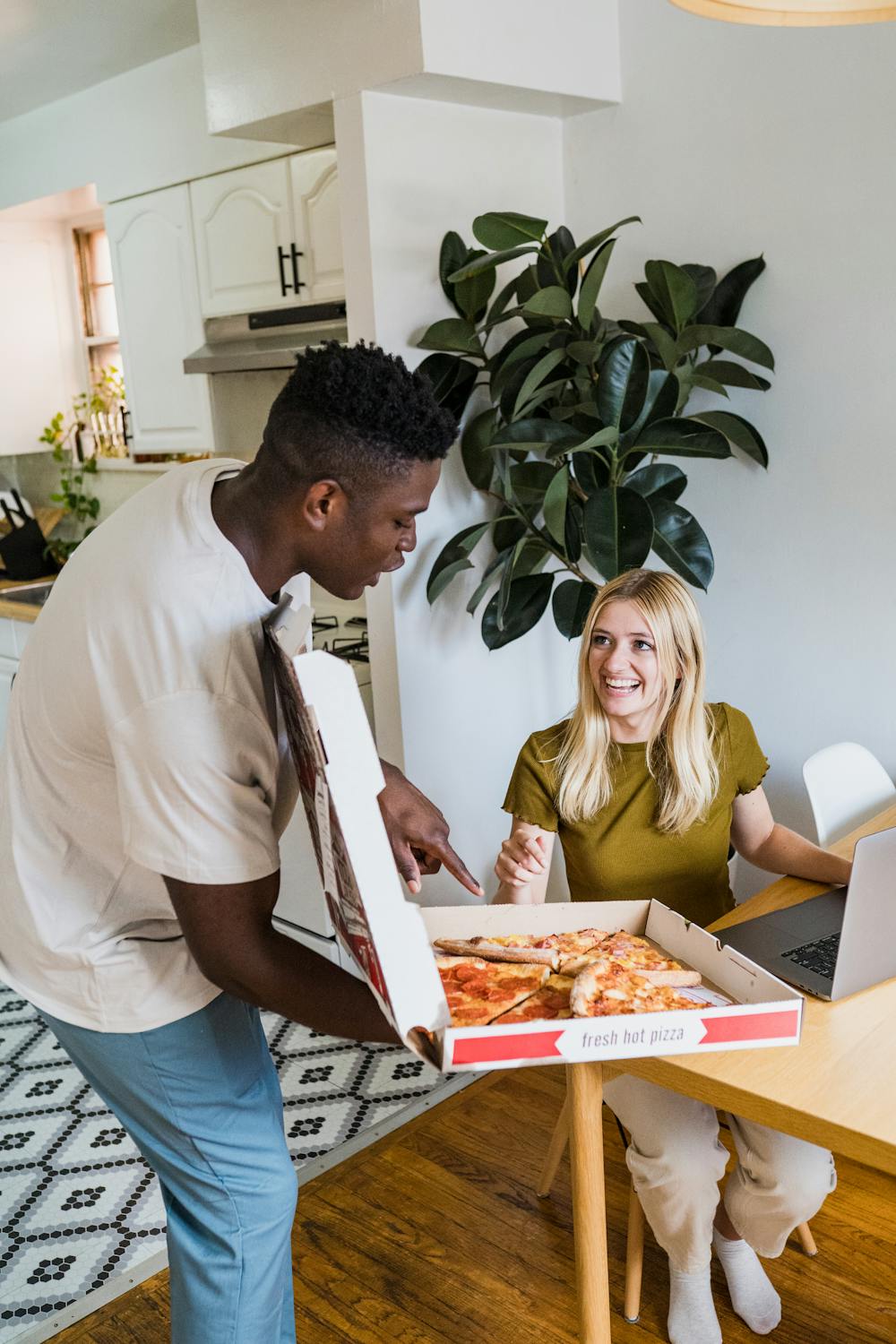 Caprese Delight Pizza