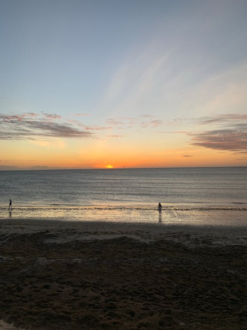 Fotos de stock gratuitas de al lado del océano, amanecer, anochecer