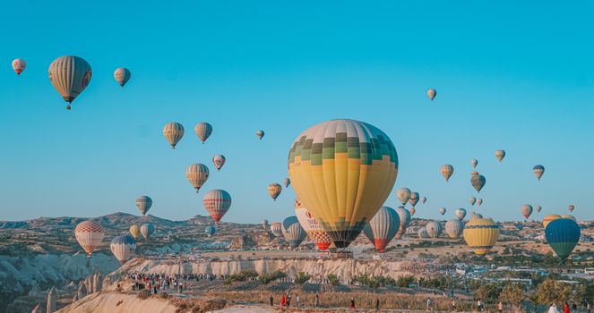 Hot-air balloon at dawn (with backup) — Cappadocia