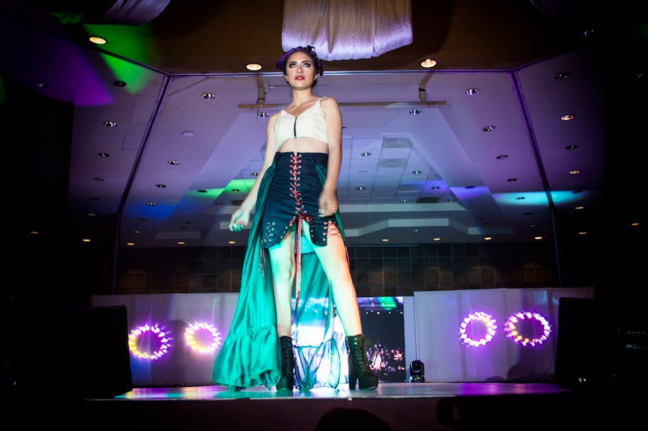 100,000+ Best Fashion Show Photos · 100% Free Download · Pexels Stock