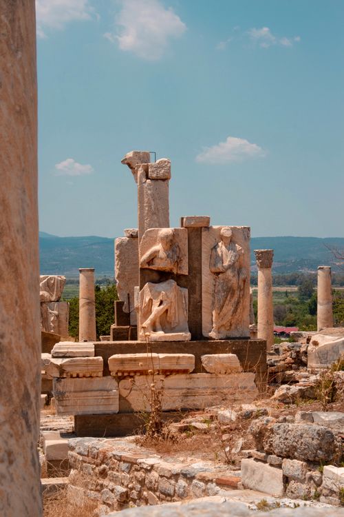 Free Explore the timeless beauty of ancient Roman ruins in Ephesus, Turkey, under a clear blue sky. Stock Photo