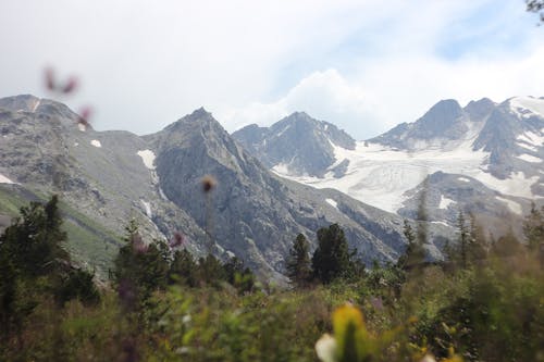 Foto profissional grátis de cênico, formações geológicas, montanha rochosa