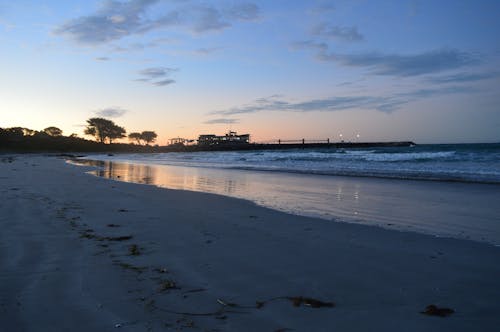 Foto stok gratis matahari terbenam, pantai