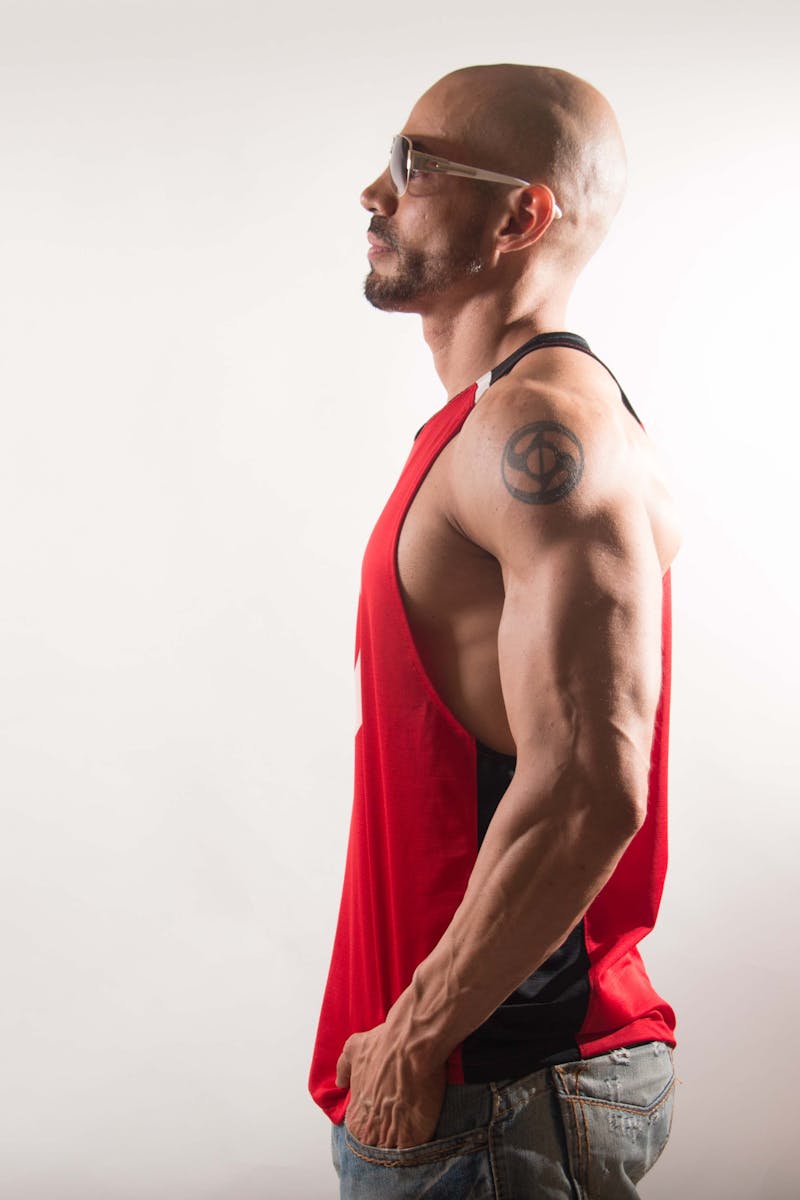 Health And Bodybuilding - Cs Publishing - The Insider Encyclopedia On How To Build Muscle And Mig