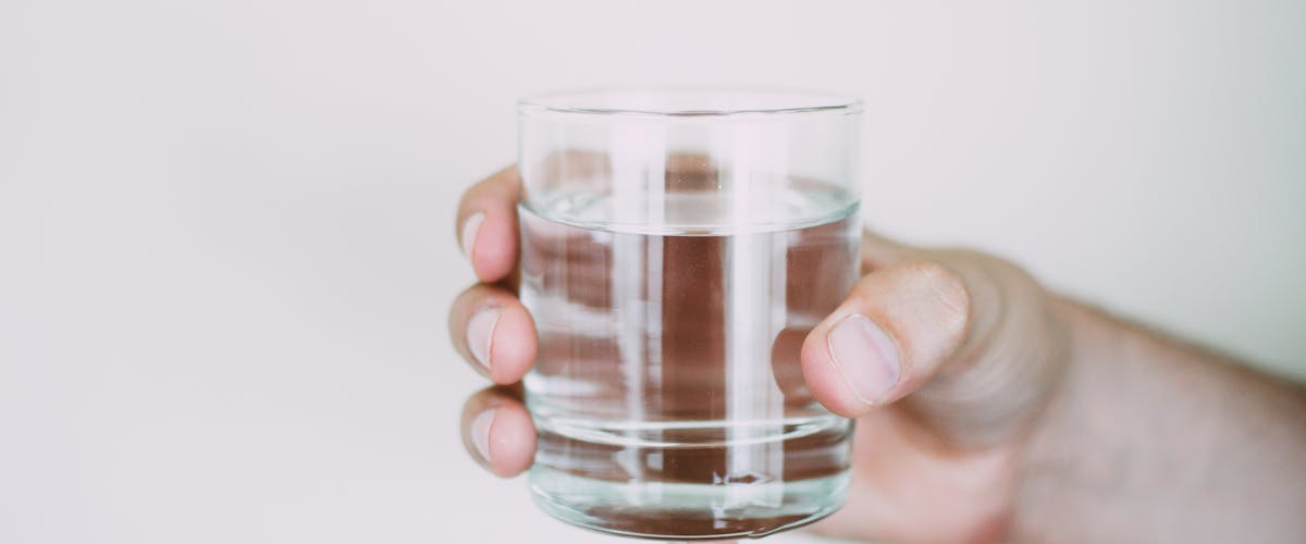 The 10 Best Hydration Drinks for Running in 2026