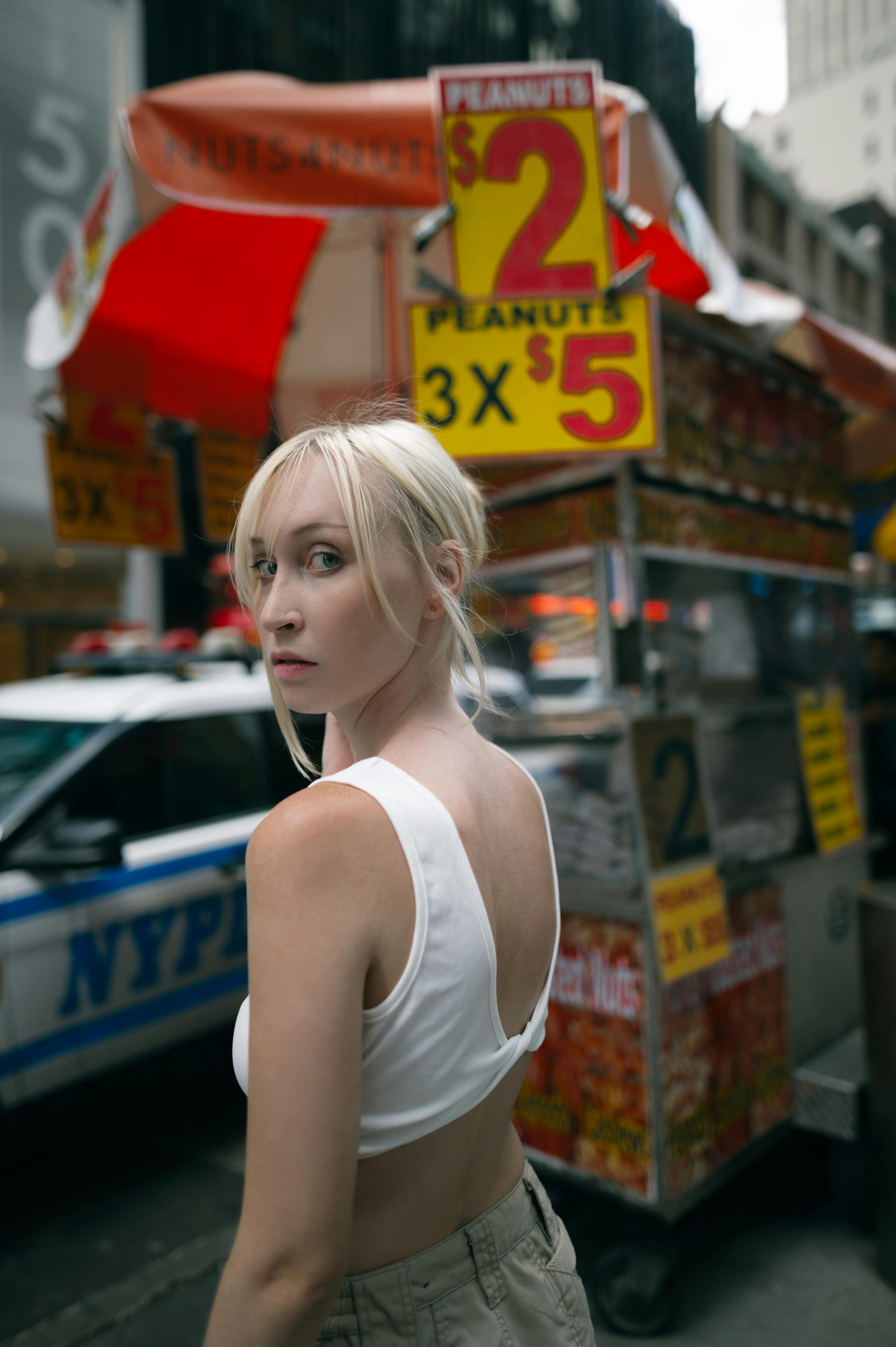 Gratis Immagine gratuita di abbigliamento alla moda, alla moda, attività locale Foto a disposizione