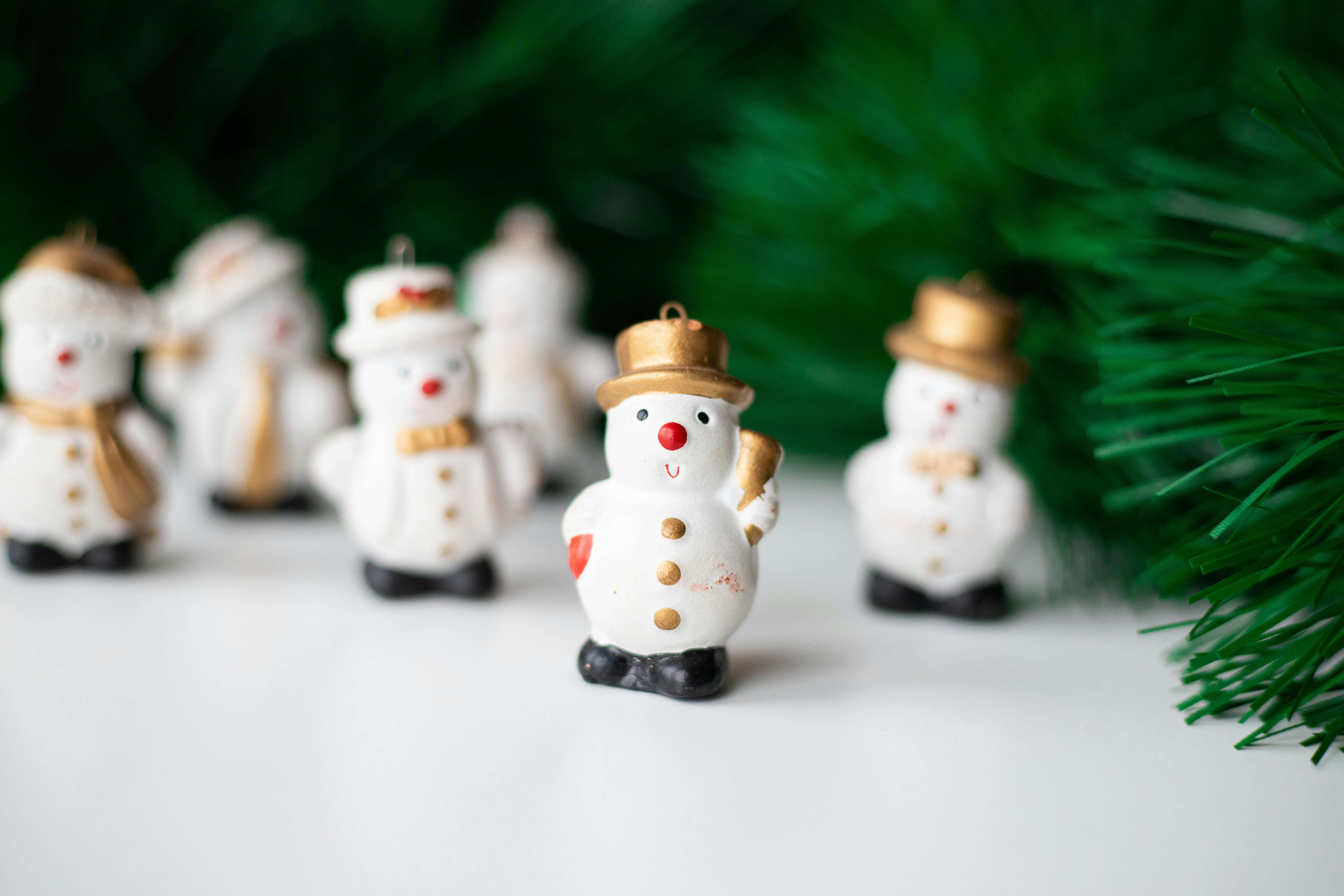 Ice Cube Snowman With Headphones Ornament · Free Stock Photo