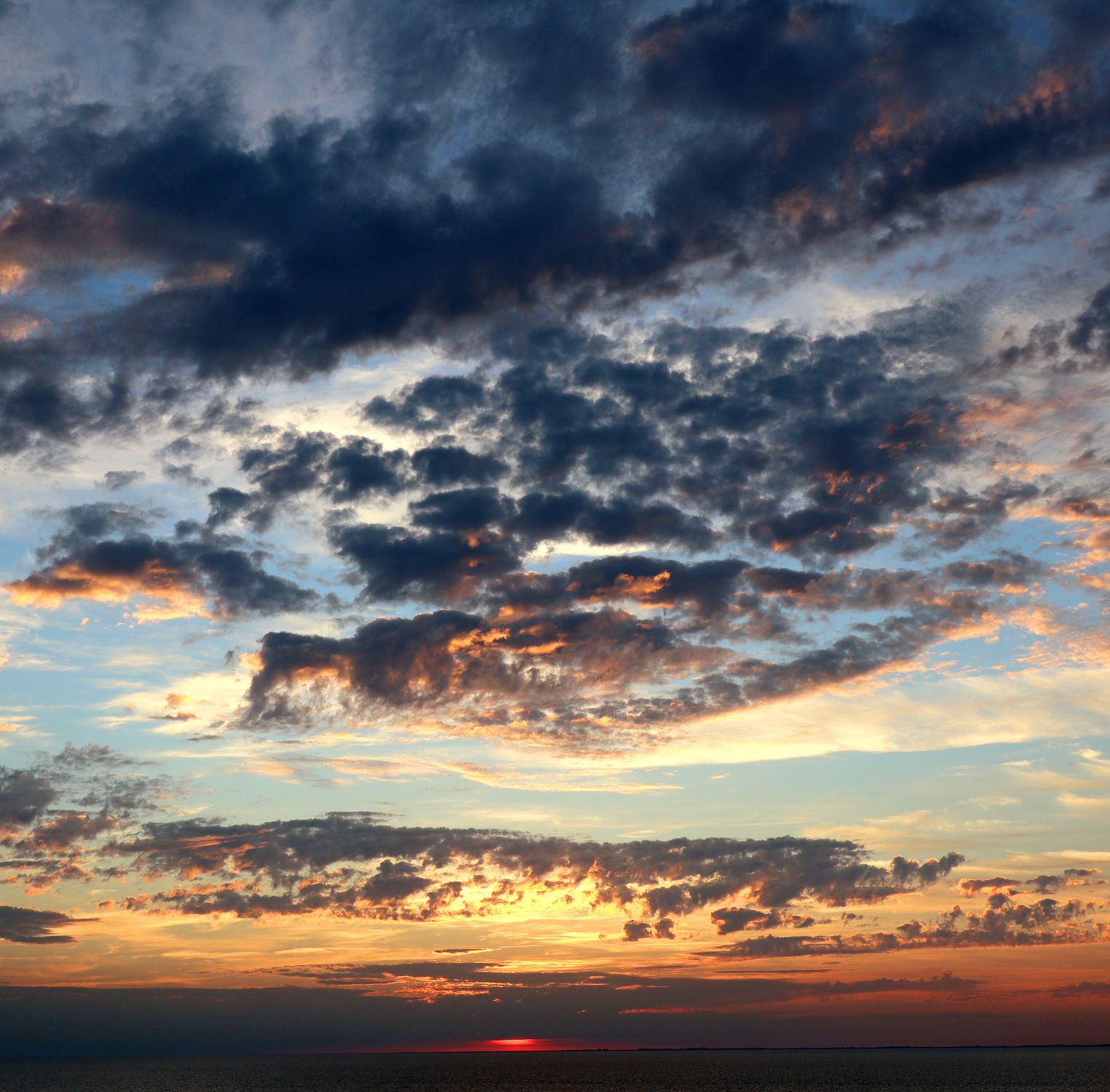 Clouds and Sky During Sunset · Free Stock Photo