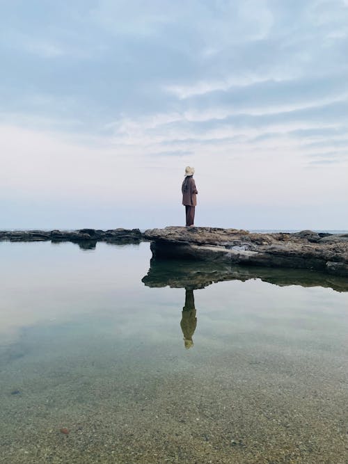 Immagine gratuita di acqua, in piedi, lago