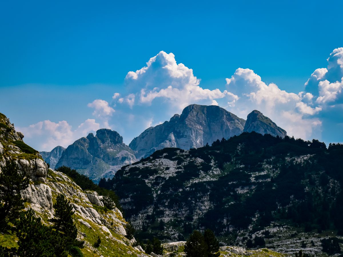 8 Day 'Look Within" Hatha Yoga & Meditation Retreat in Bosnia 2