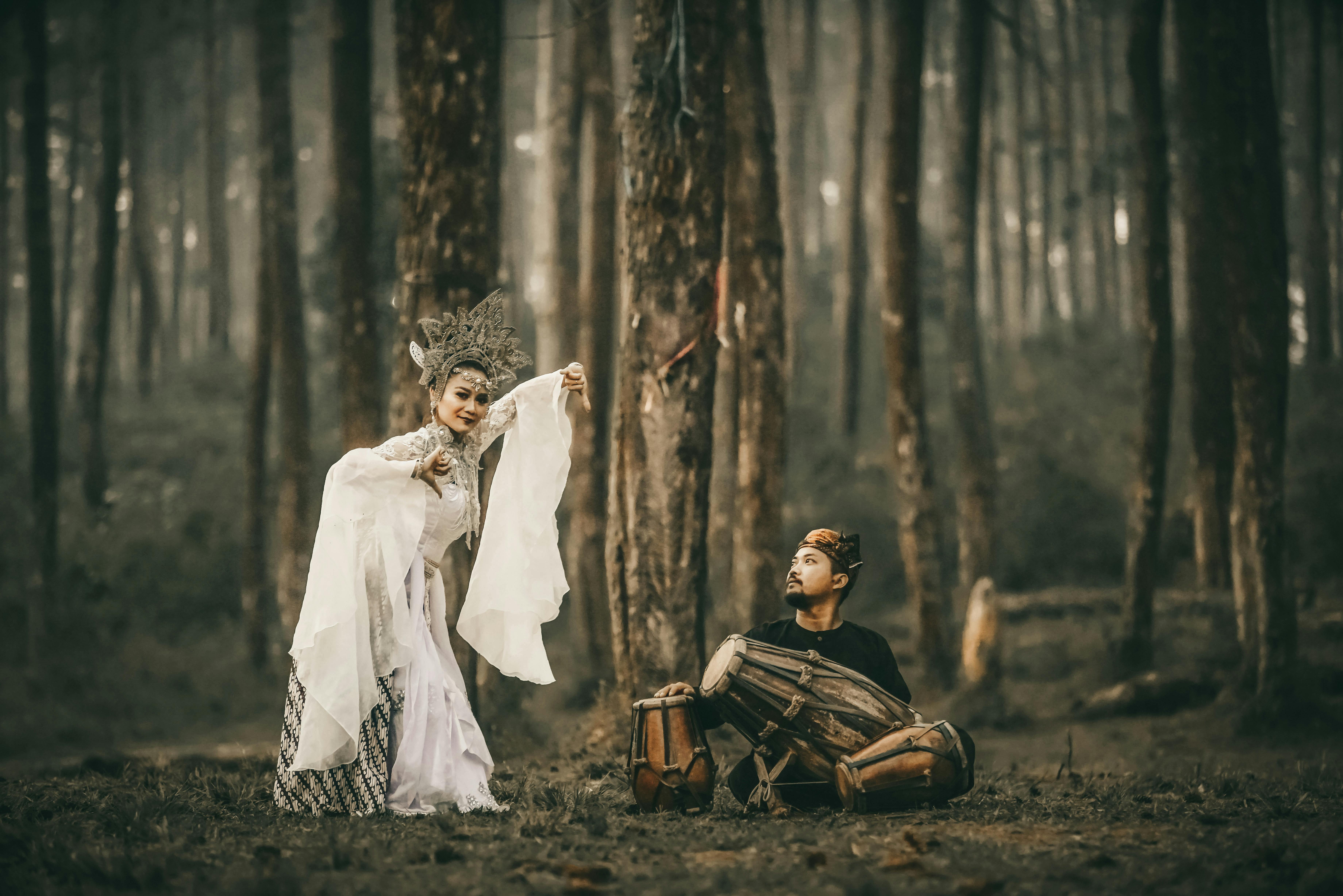 <b>Rebab, Siter, Kendang: Harmoni yang Memperkaya Musik Jawa<b/></b>