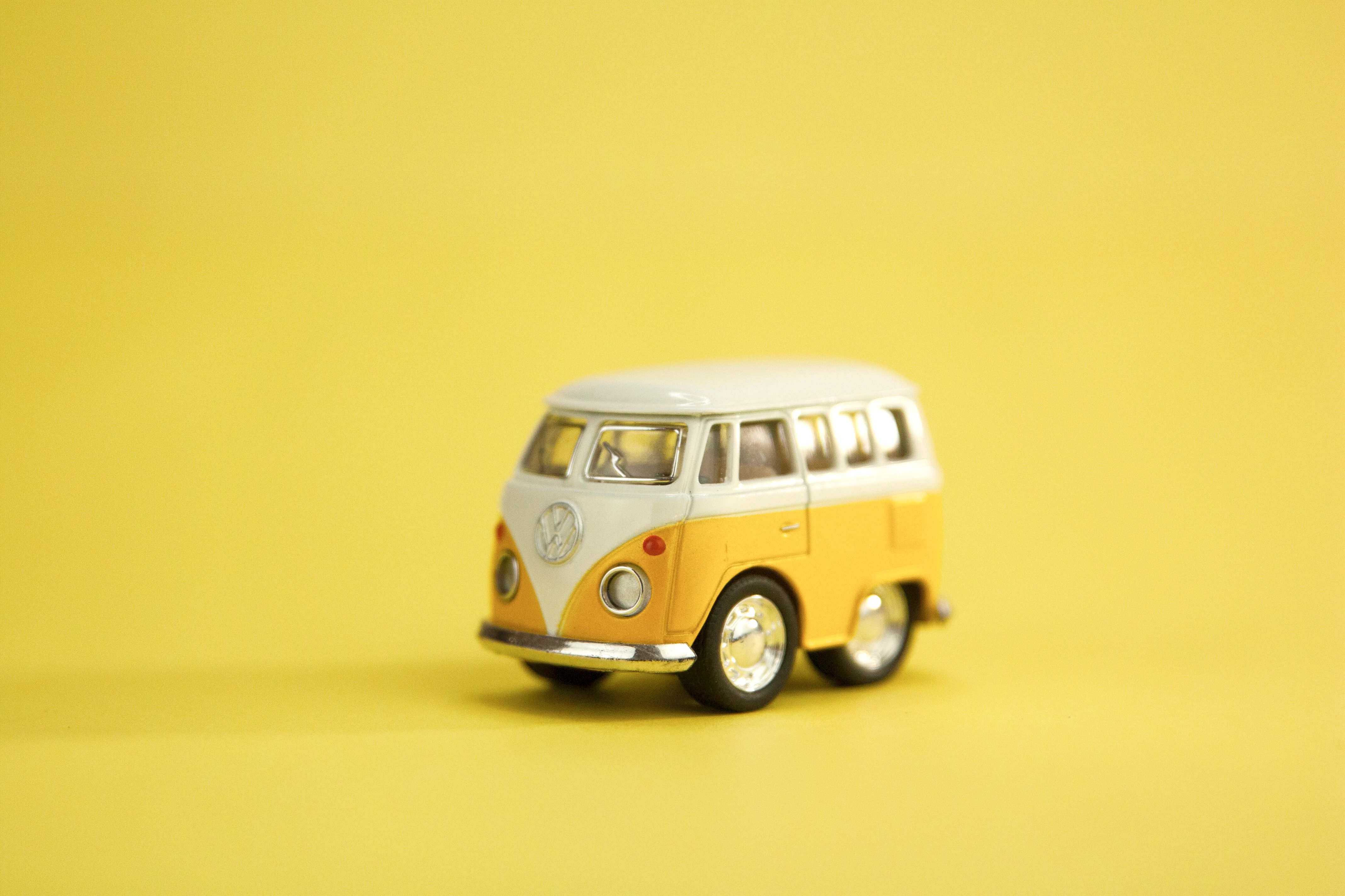 HODL Offers Bitcoin Investors Lower Fees Than IBIT